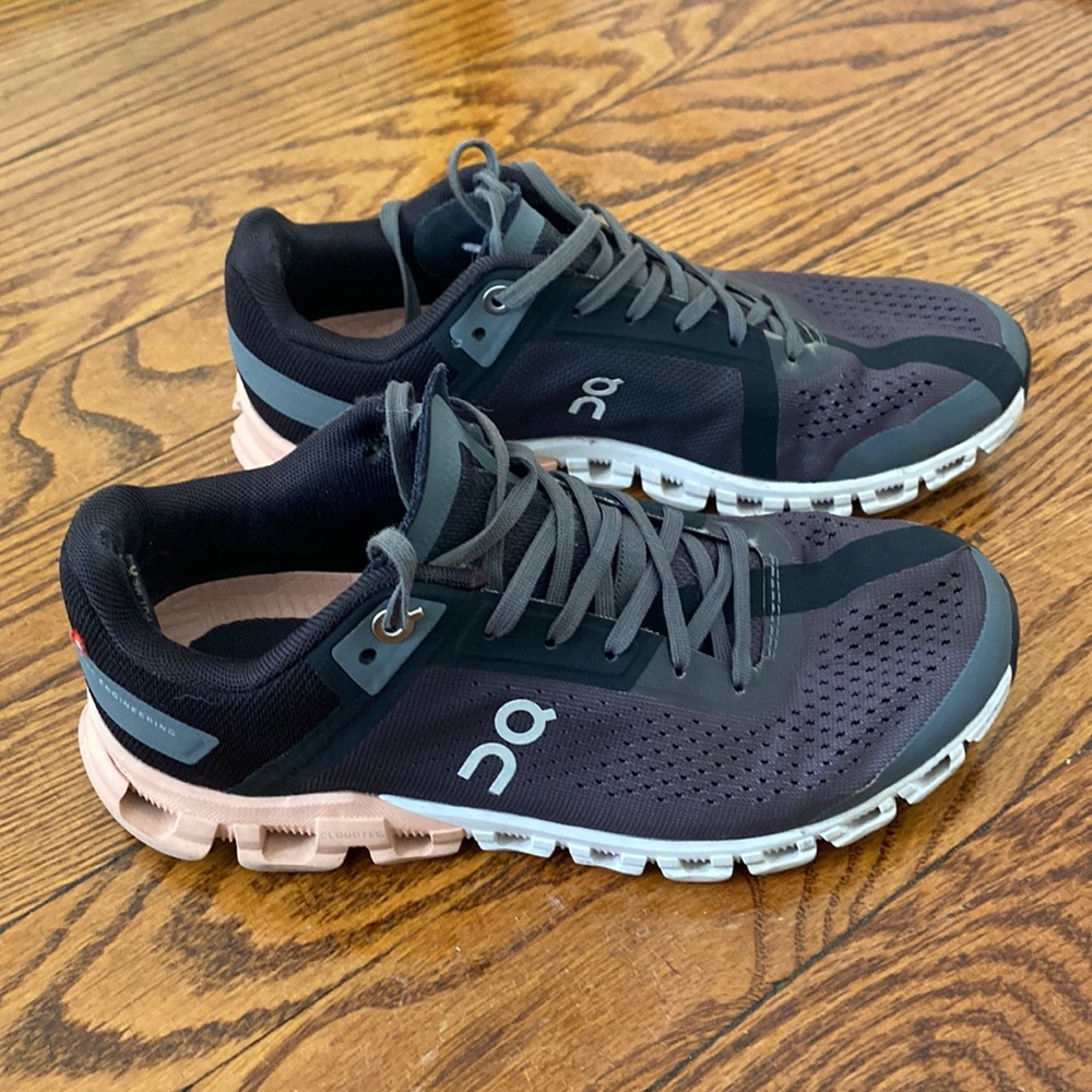 Running shoes